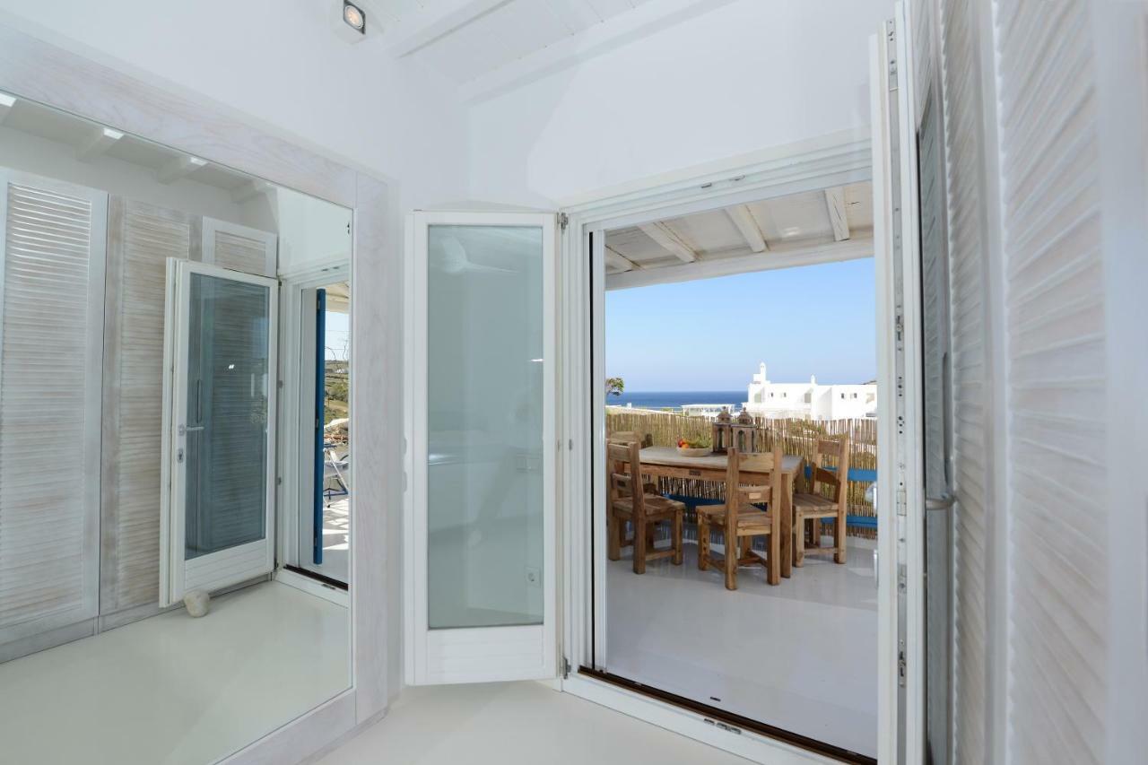 Luxury White Maisonette カラファティス エクステリア 写真